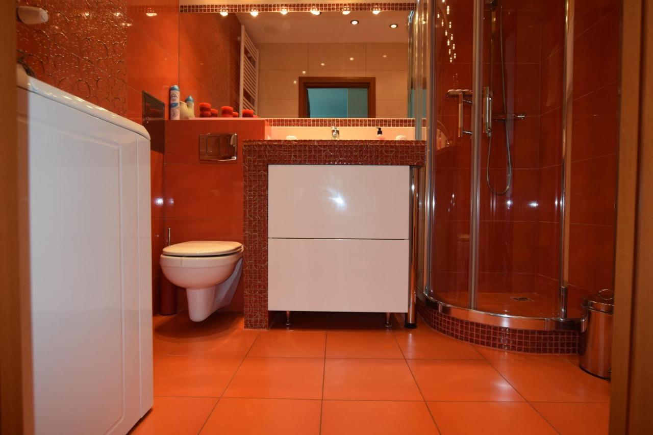 Elegant Apartment Arkadia Варшава Екстериор снимка